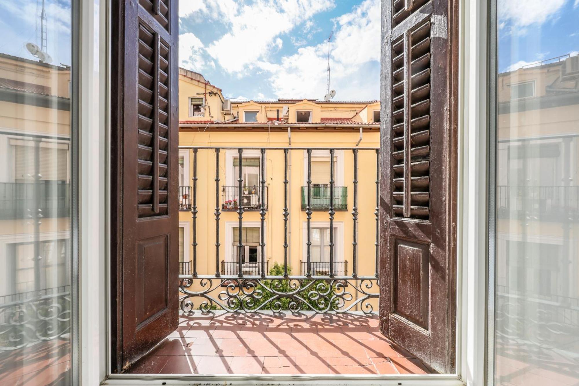 Hotel Art Coliving Madrid Centro Exterior foto